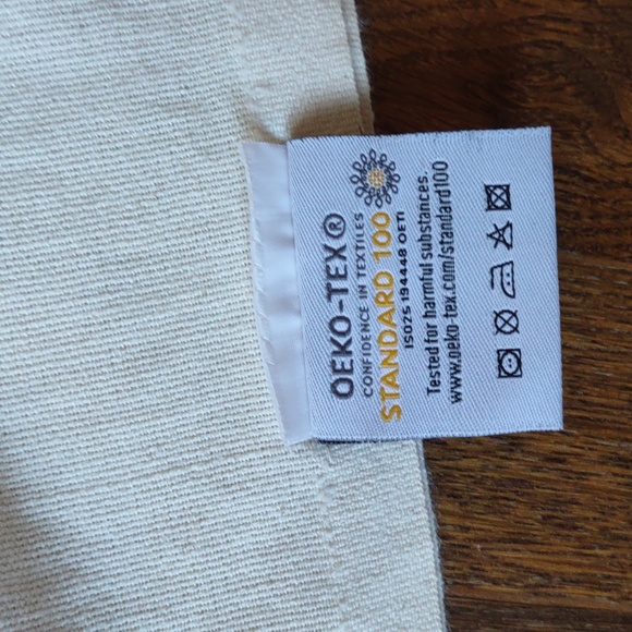 THE LOOMIA Color Turkish Beach Towel 100% Cotton. 72 x 36 inches with fringe - Picture 3 of 5